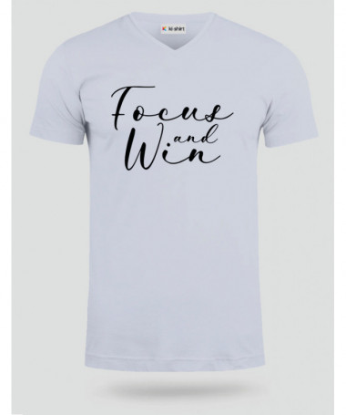 Focus And Win T-shirt Scollo V