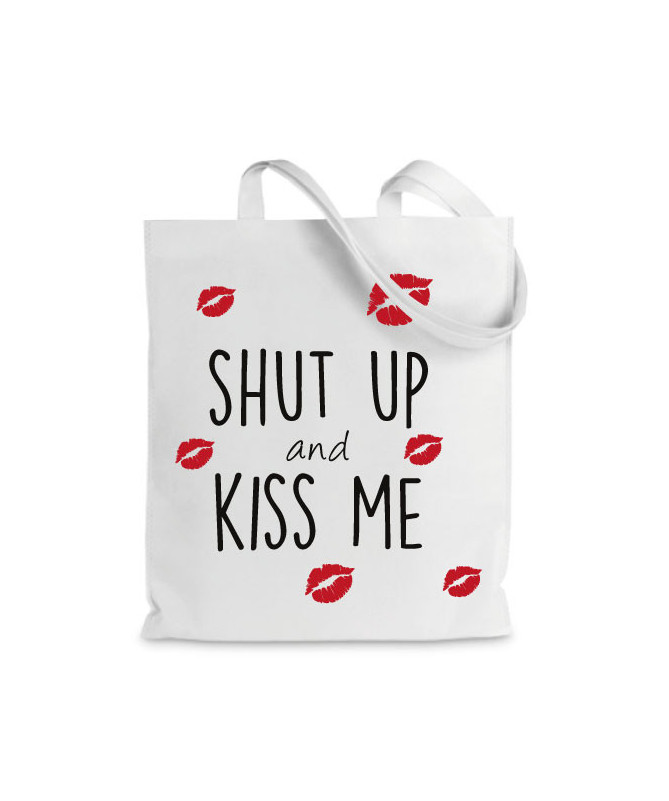 Shopper kiss me