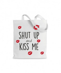 Shopper kiss me