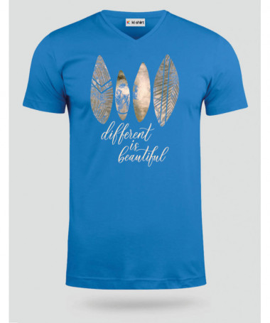 Different is beautiful  T-shirt Scollo V
