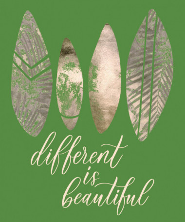 Different is beautiful  T-shirt Scollo V