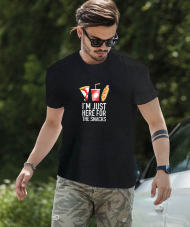 I am just here for the snacks T-shirt Basic Uomo