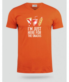 I am just here for the snacks  T-shirt Scollo V