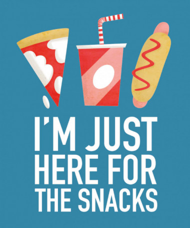 I am just here for the snacks  T-shirt Scollo V