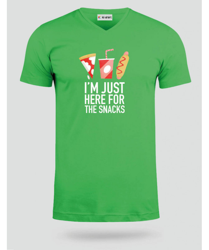I am just here for the snacks  T-shirt Scollo V