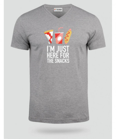 I am just here for the snacks  T-shirt Scollo V